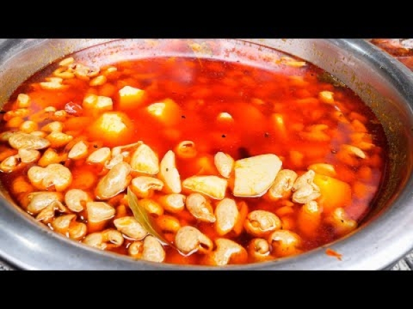 Taming the Truffle: The History, Lore, and Science of the Ultimate Mushroom